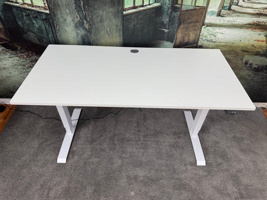 Schreibtisch +elektr. Höhenverstellung +Neu auf Lager