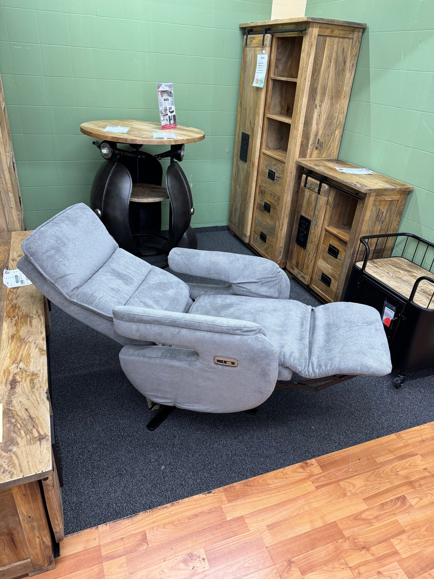 Sessel +elektr. Verstellung +Relaxfunktion +Drehfunktion +Neu auf Lager