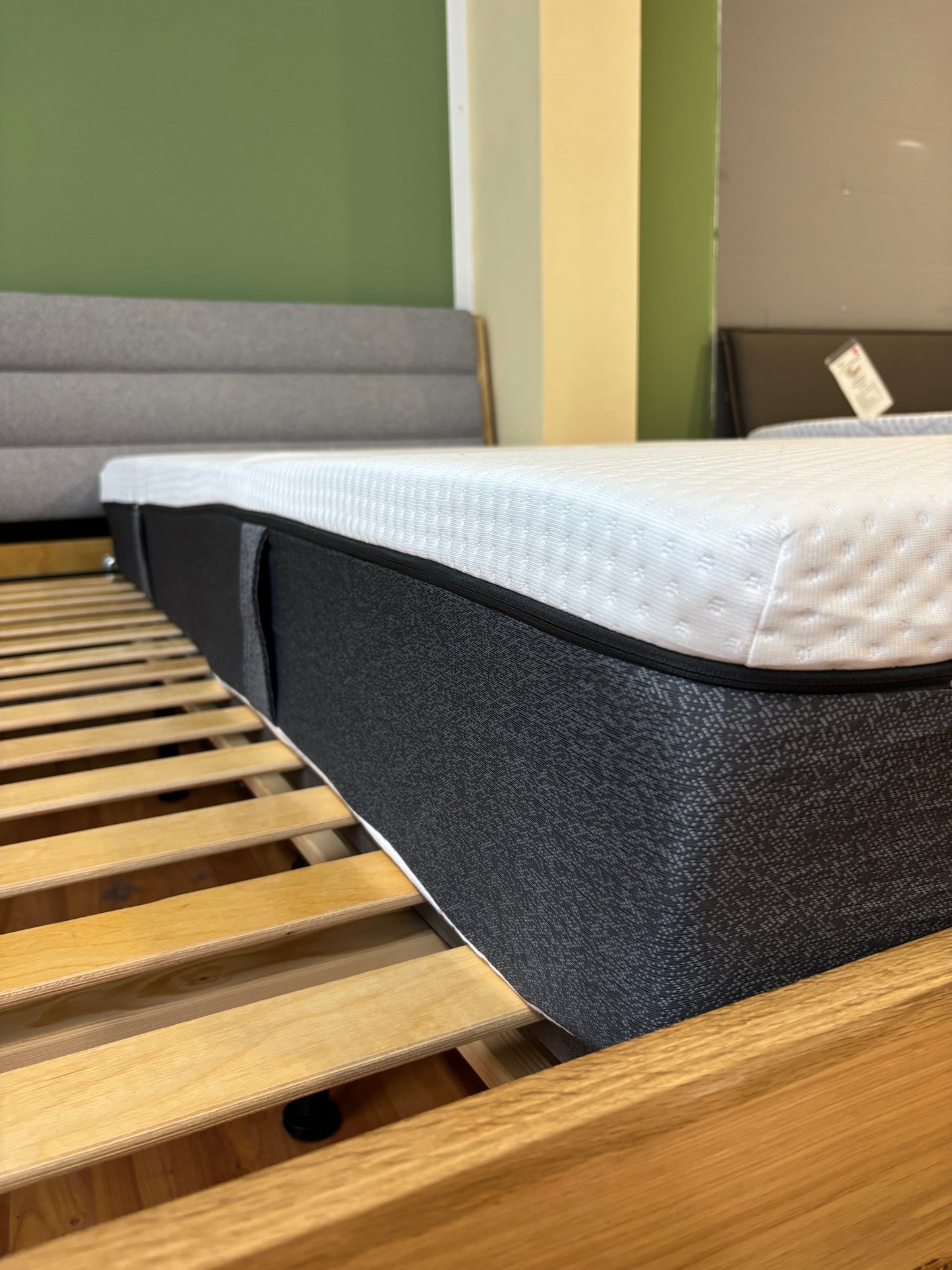 Matratze +Marke Emma +2 Seiten Medium+Hart+Seitengriffe