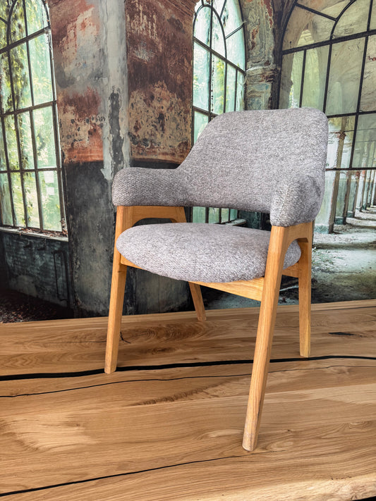 Stuhl Esszimmerstuhl +Massivholzgestell +extra dick gepolstert +vers. Farben +Neu auf Lager