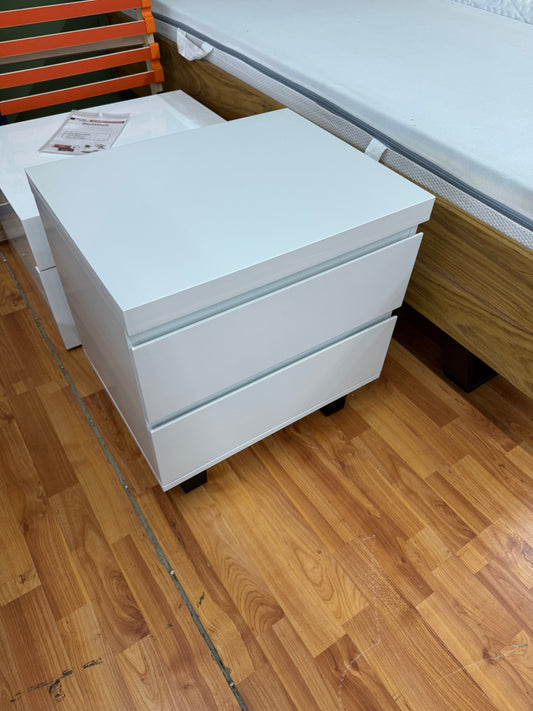 Nachttisch Kommode +2xSchubladen +Soft-Close +Griffmulde +Metallfüße