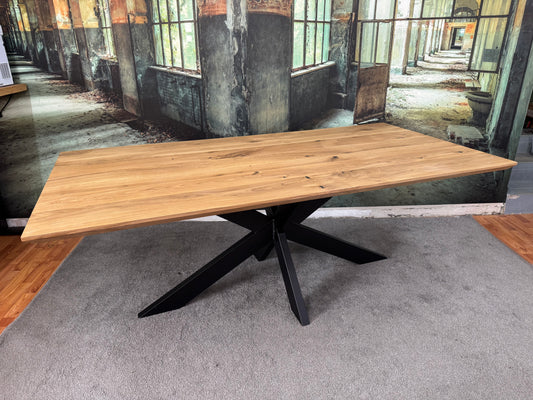 Esszimmertisch Esstisch Tisch +Vollmassiv Eiche +echte Baumkante +Spidergestell +verschiedene Größen +Neu auf Lager