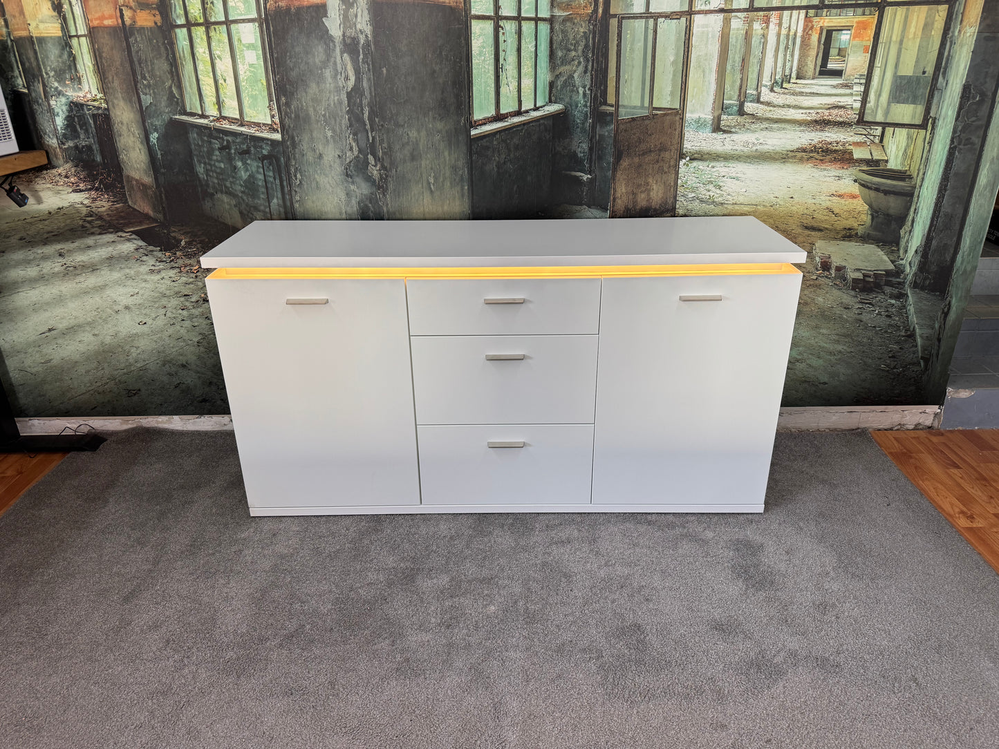Highboard Kommode Sideboard +LED-Beleuchtung +Schubladen +vers. Modelle +Neu auf Lager