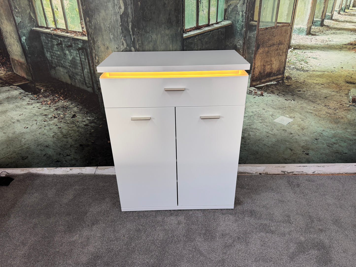 Kommode Sideboard Highboard +LED-Beleuchtung +vers. Modelle +Neu auf Lager