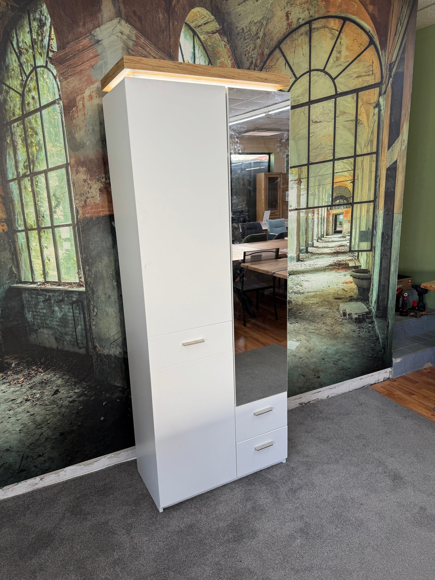 Vitrine +LED-Beleuchtung +Schubladen +Neu auf Lager