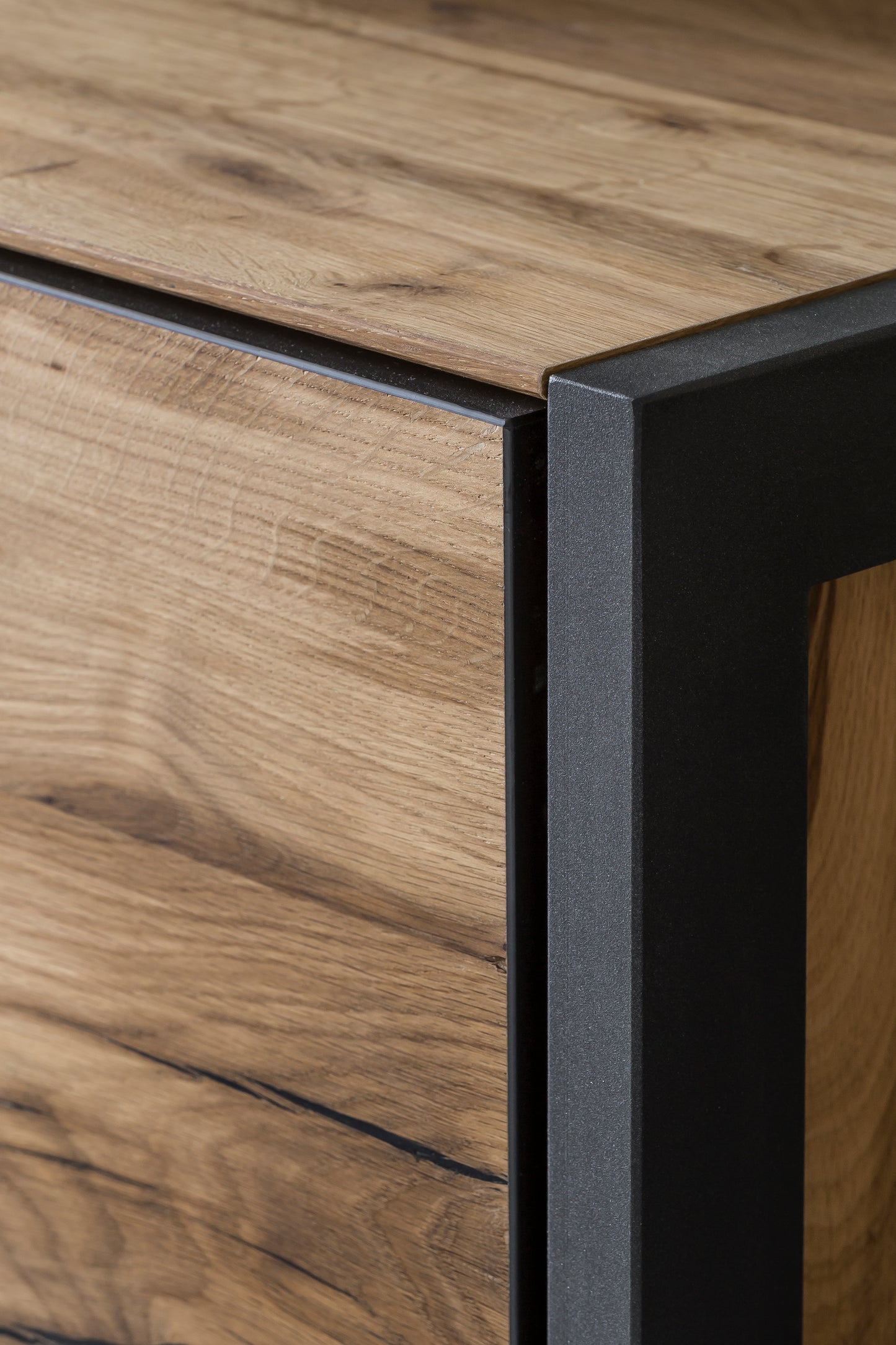Kommode Vitrine Highboard -> Soft-Close  Balkeneiche furniert