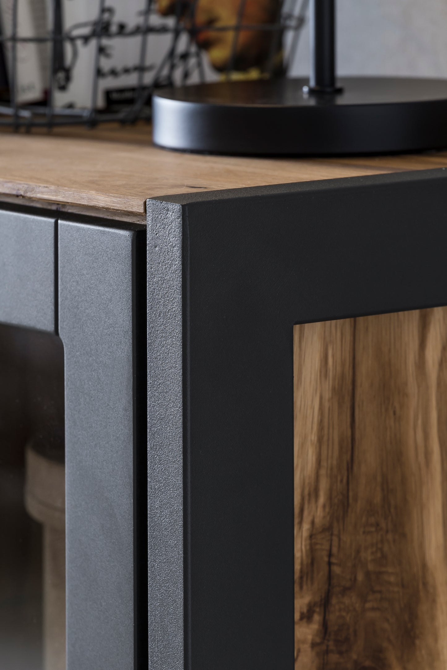 Kommode Vitrine Highboard -> Soft-Close  Balkeneiche furniert