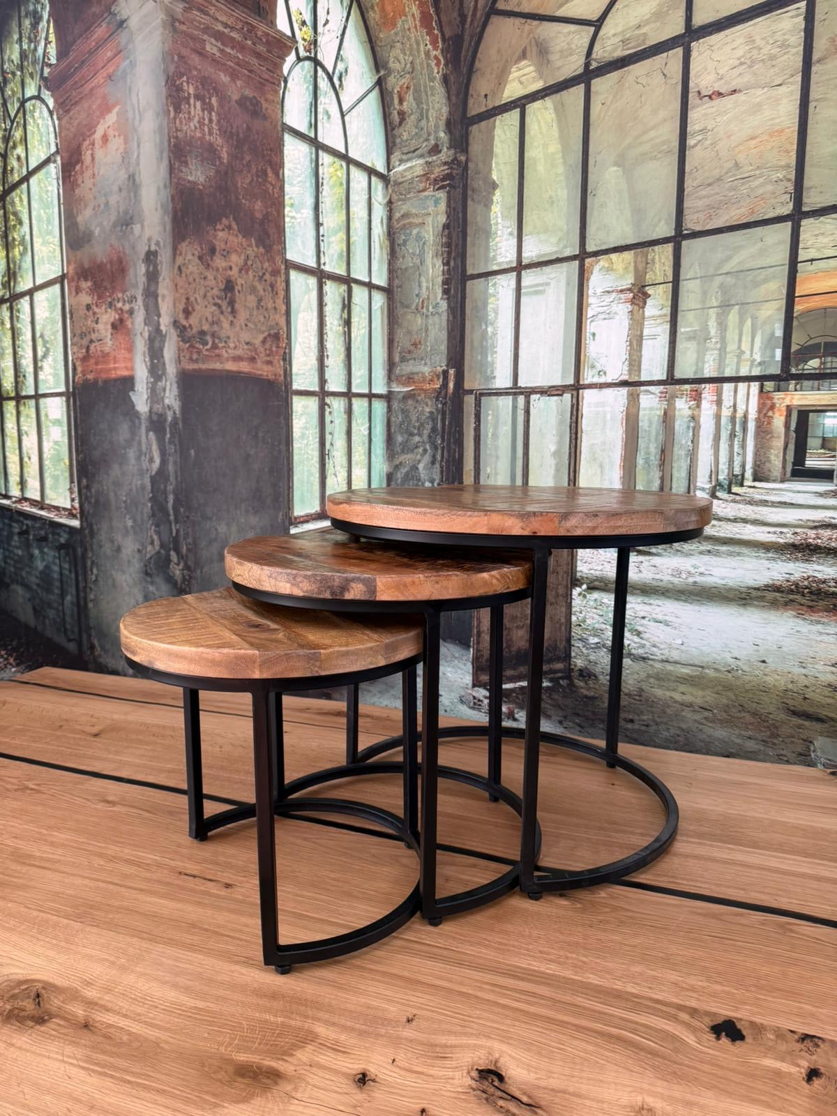 Beistelltisch +3'er Set  +Massivholz  +Metallgestell  +Neu auf Lager