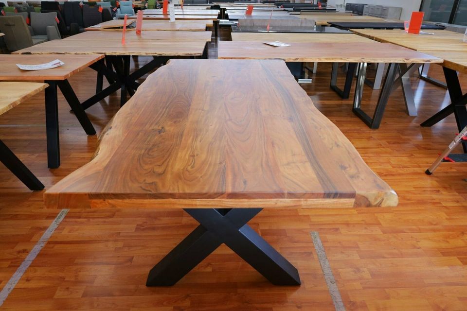 Esstisch Tisch +MASSIVHOLZ Akazie 240x100cm