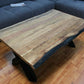Couchtisch + Massivholz + Baumkante + Metall Gestell