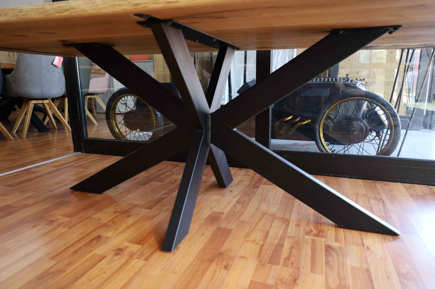 Esstisch Tisch +Massivholz Eiche VOLL 4cm +Baumkante +Epoxidharz