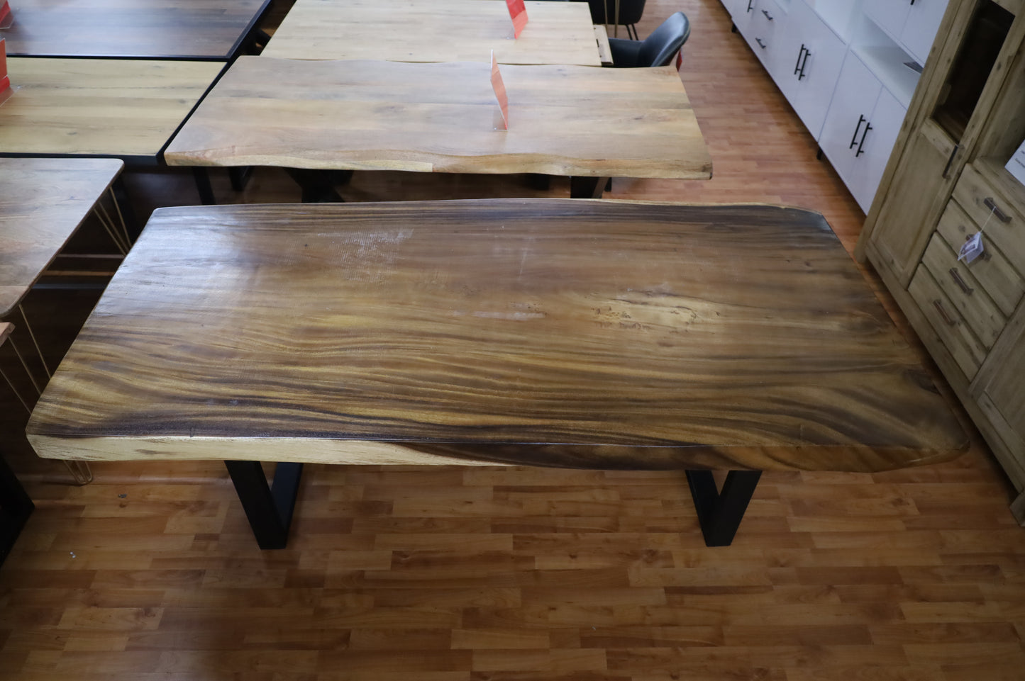 Esstisch Tisch +Suar Holz +Baumscheibe 9 cm Dick